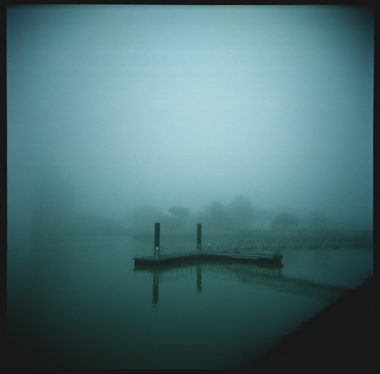 Holga dans le brouillard